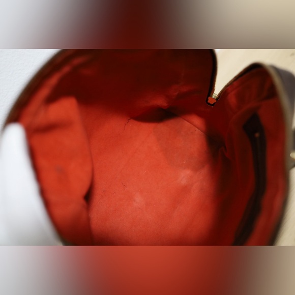 QUICK SALE $399 FIRM - Authentic Louis Vuitton Damier Ebene Brera Bag - Picture 16 of 16